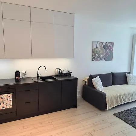 Towarowa Harmony Apartment, Free Parking, Air-conditioning, Self Check-in 24h Apartment