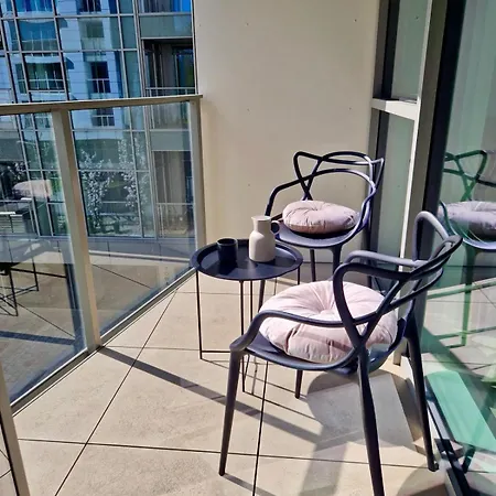 Towarowa Harmony Apartment, Free Parking, Air-conditioning, Self Check-in 24h * Poznan