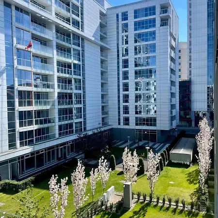 Towarowa Harmony Apartment, Free Parking, Air-conditioning, Self Check-in 24h Apartment Poznan